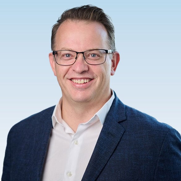 Headshot of Adam Gellie